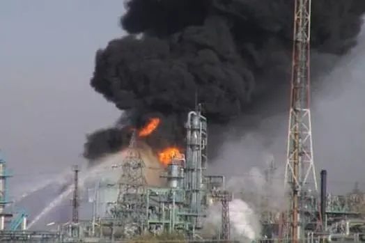 歷史上十月發生的危險化學品事故(圖1) 歷史上十月發生的危險化學品事故(圖1)